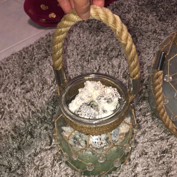 Decorative jars w| sea shells - Picture 12 of 12